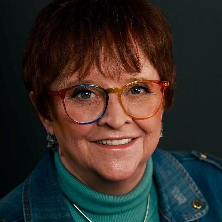Sandra-Hoskins.jpg